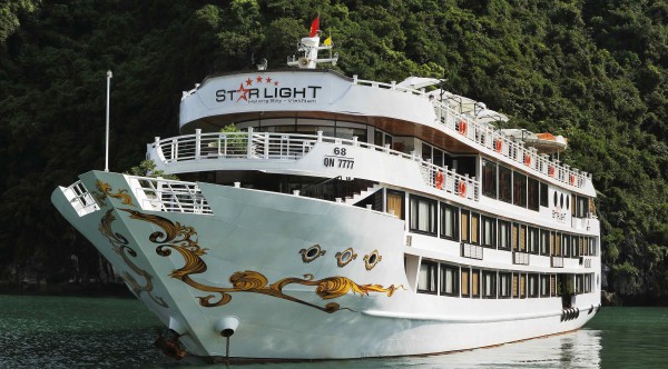 Starlight Cruise – Halong Bay 3 Days/ 2 Nights